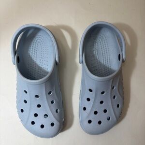 Crocs size M7 W 9